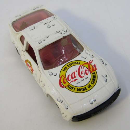 Road Champs Coca-Cola toy car - opening doors