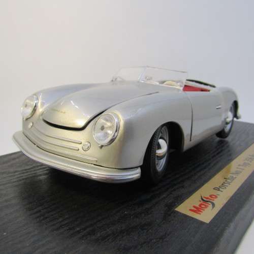 Maisto 1948 Porsche No. 1 Typ 356 Roadster model car - scale 1/18