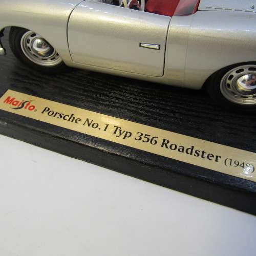 Maisto 1948 Porsche No. 1 Typ 356 Roadster model car - scale 1/18