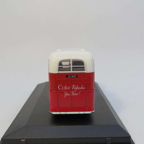 Oxford Coca-Cola Commer Commando die-cast model in case - Scale 1/76