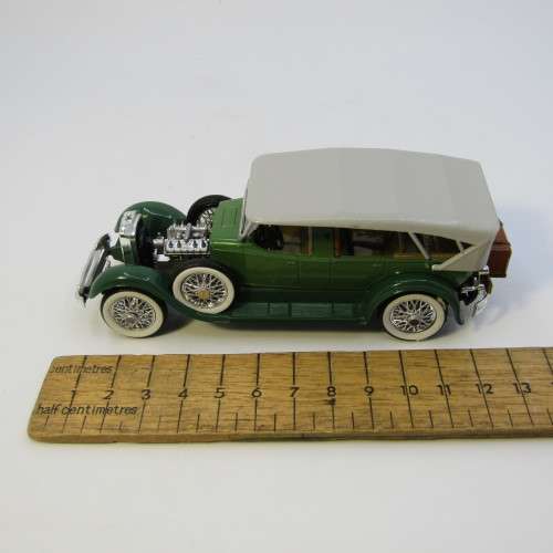 Rio 1928 Lincoln Sport Phaeton model car in case - damaged - missing hood - scale 1/43