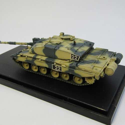 Royal Army Challenger II die-cast combat tank - DR 15 AA