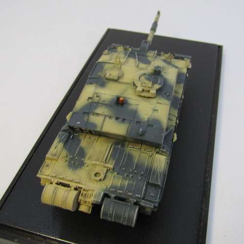 Royal Army Challenger II die-cast combat tank - DR 15 AA