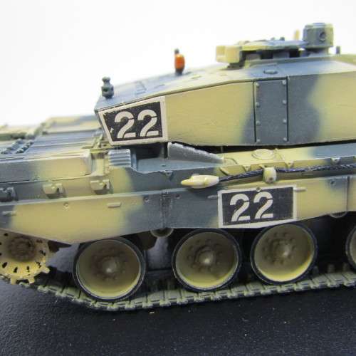 Royal Army Challenger II die-cast combat tank - DR 15 AA