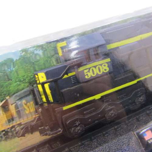 Amercom USA Santa Fe 1965 SA45 #5008 model train