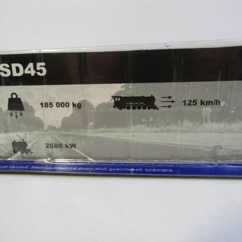 Amercom USA Santa Fe 1965 SA45 #5008 model train