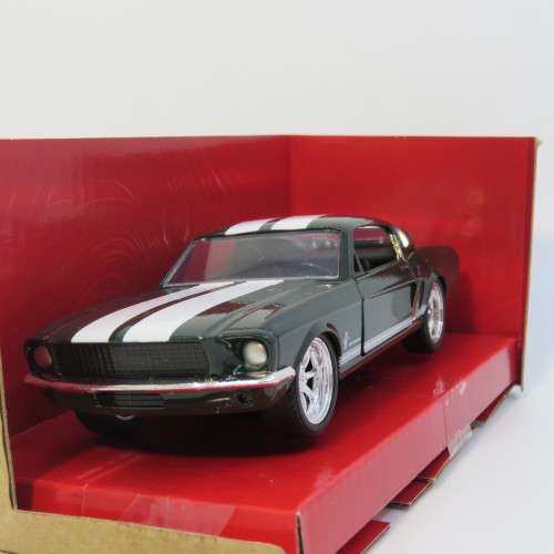 Jada Fast and Furious Sean`s Ford Mustang model car in box - Scale 1/32