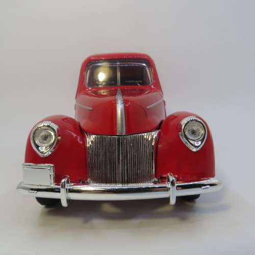 1940 Coca-Cola delivery panel van model car in box - Scale 1/18