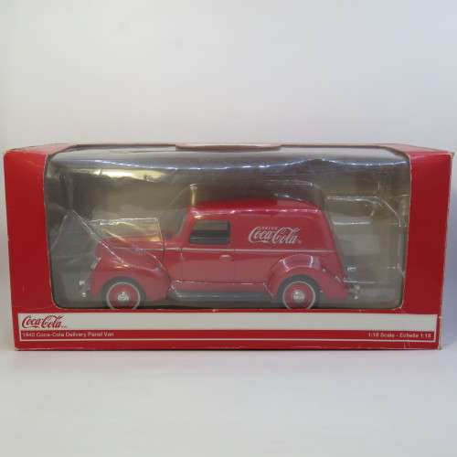 1940 Coca-Cola delivery panel van model car in box - Scale 1/18