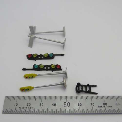 Lot of HO-Scale railway track buildings and lights