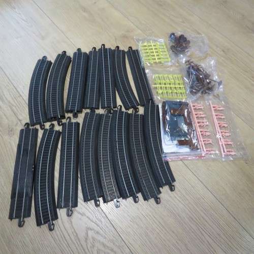 Bachmann Chattanooga HO-Scale train set - Some small pieces missing - Includes extra tracks