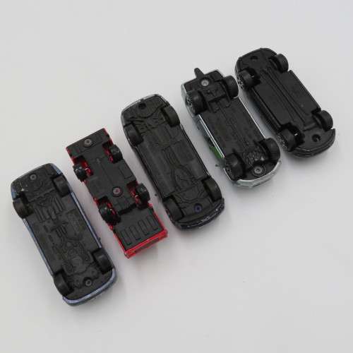 Lot of 17 toy cars - Well used