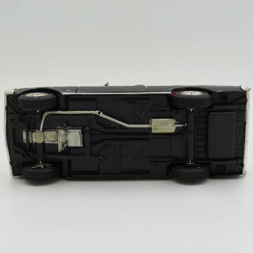 NewRay 1964 Chevy Nova SS model car - Scale 1/24 - Interior and trimmings repainted