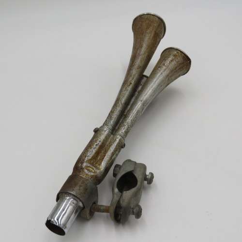 Vintage Triple Chrome car air horn - Rusted