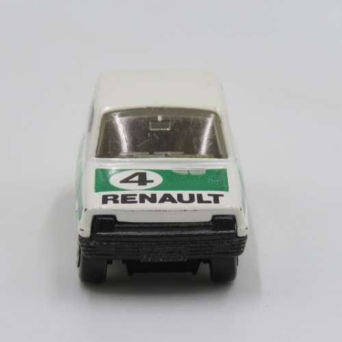 Matchbox Superfast #21 Renault 5TL racing toy car