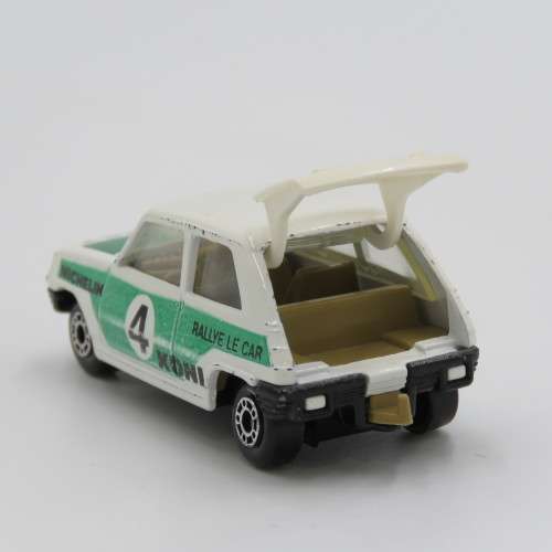 Matchbox Superfast #21 Renault 5TL racing toy car