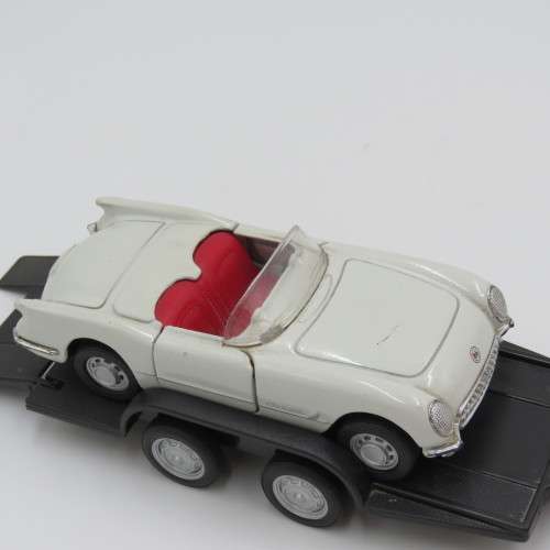 1953 Chevrolet 3100 with trailer and 1953 corvette