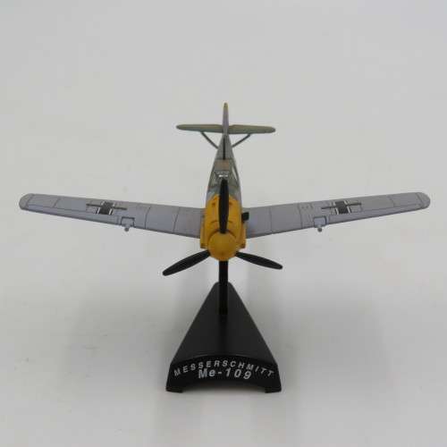 WW2 German Messerschmitt Me-109 die-cast model plane