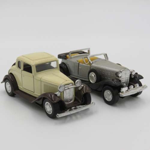 Lot of 6 vintage classic toy cars - Some damage