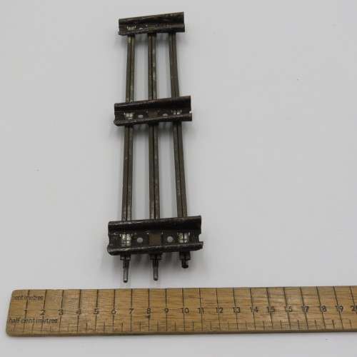 Lot of 16 vintage O-gauge Railway track straights