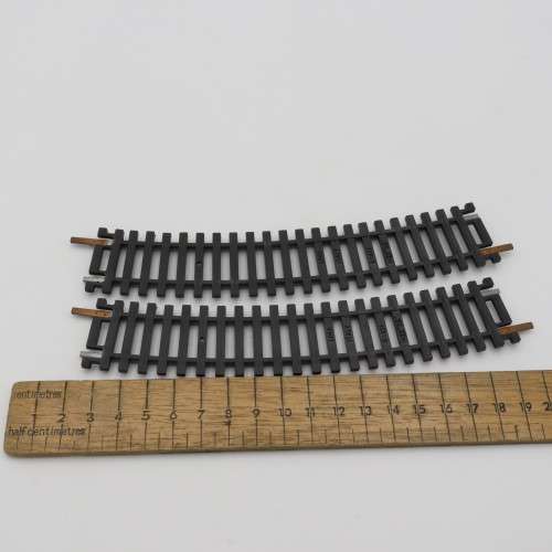 Lima #40 3012 HO Scale Railway curved track - Pack of 12 - Box damaged