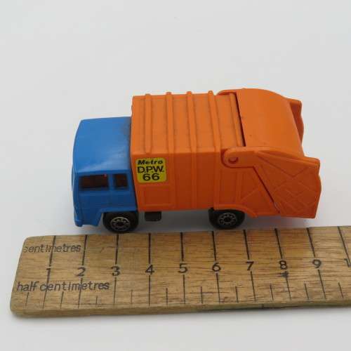 Matchbox Superfast #36 Refuse truck toy car