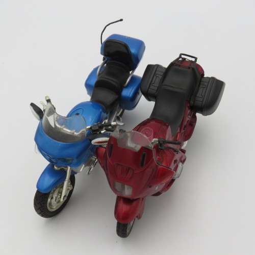 Lot of 2 BMW die-cast motorcycles