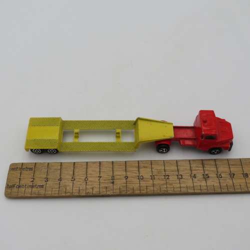 Majorette Scania truck and low-boy trailer toy car