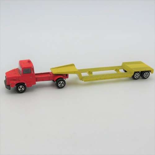 Majorette Scania truck and low-boy trailer toy car