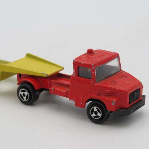 Majorette Scania truck and low-boy trailer toy car