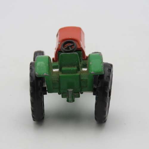 Yatming die-cast toy tractor