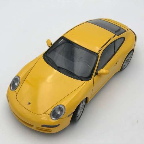 AutoArt Porsche 911 Carrera S model car - SCALE 1/18