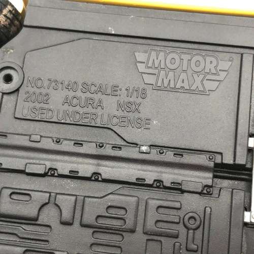 Motor Max 2002 Acura NSX model car - scale 1/18 - repainted interior