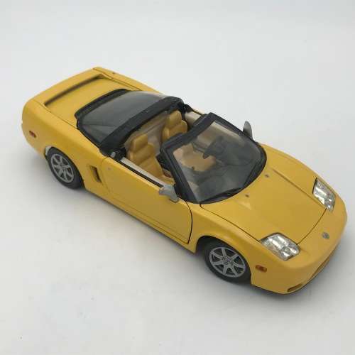 Motor Max 2002 Acura NSX model car - scale 1/18 - repainted interior