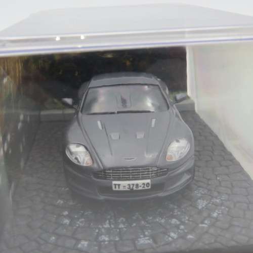 James Bond 007 Aston Martin DBS model car - Casino Royale