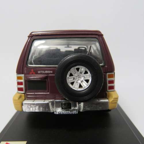 DelPrado 1997 Mitsubishi Pajero die-cast model car - Scale 1/43 - No mirrors