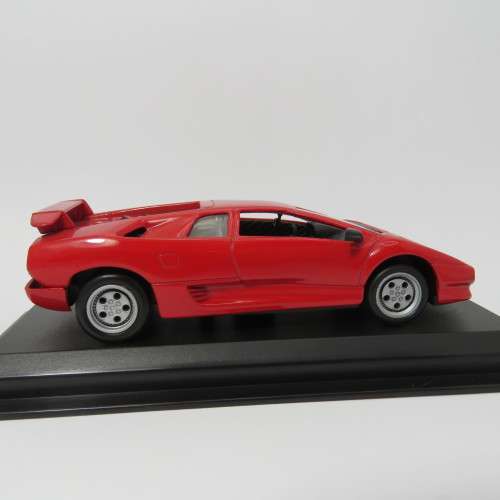 DelPrado 1993 Lamborghini Diablo die-cast model car - Scale 1/43