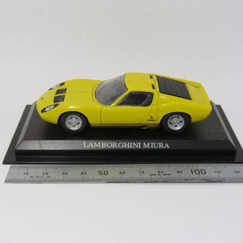 DelPrado 1966 Lamborghini Miura die-cast model car - Scale 1/43
