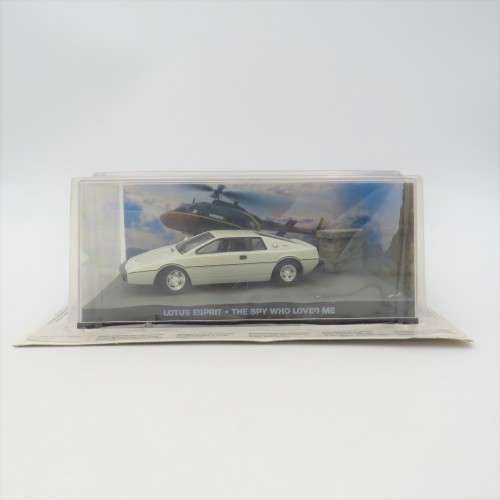 James Bond 007 Lotus Esprit model car - The Spy who loved me