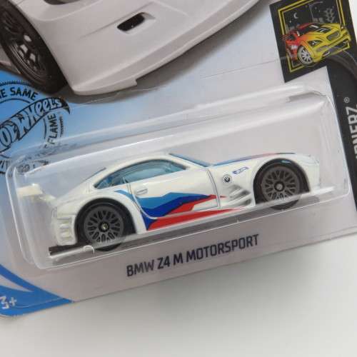Hot Wheels Nightburnerz 7/10 BMW Z4 m Motorsport toy car