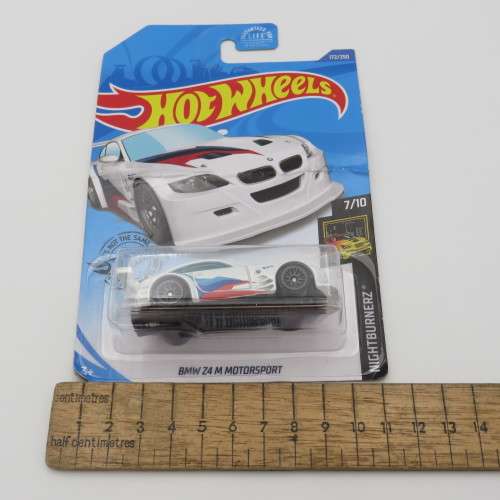 Hot Wheels Nightburnerz 7/10 BMW Z4 m Motorsport toy car