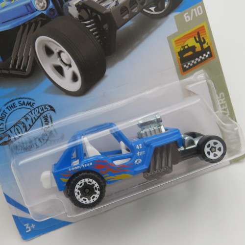 Lot of 5 Hot Wheels toy cars in packs