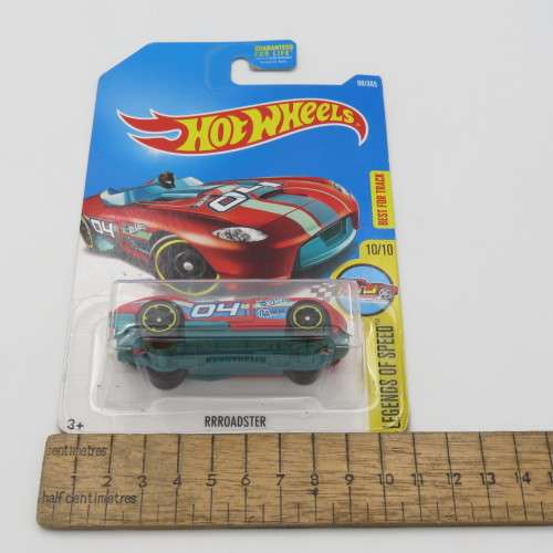 Lot of 5 Hot Wheels toy cars in packs