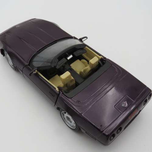 Maisto Chevrolet Corvette model car - Scale 1/18