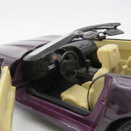 Maisto Chevrolet Corvette model car - Scale 1/18