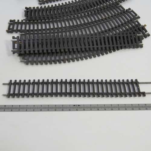 Lot of 10 Lima train tracks