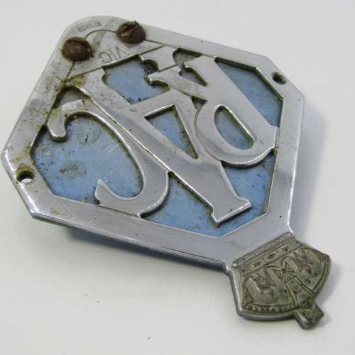 Vintage 1950`s RAF Stokes Victoria Australia Royal Automobile Club car badge
