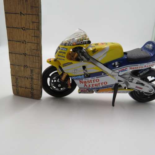 Saico Honda NSR 500 MotoGP model motorcycle - #46 Rossi - Scale 1/18