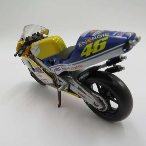 Saico Honda NSR 500 MotoGP model motorcycle - #46 Rossi - Scale 1/18