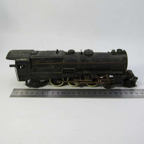Vintage The American Flyer locomotive by the A.C Gilbert Co. - part missing